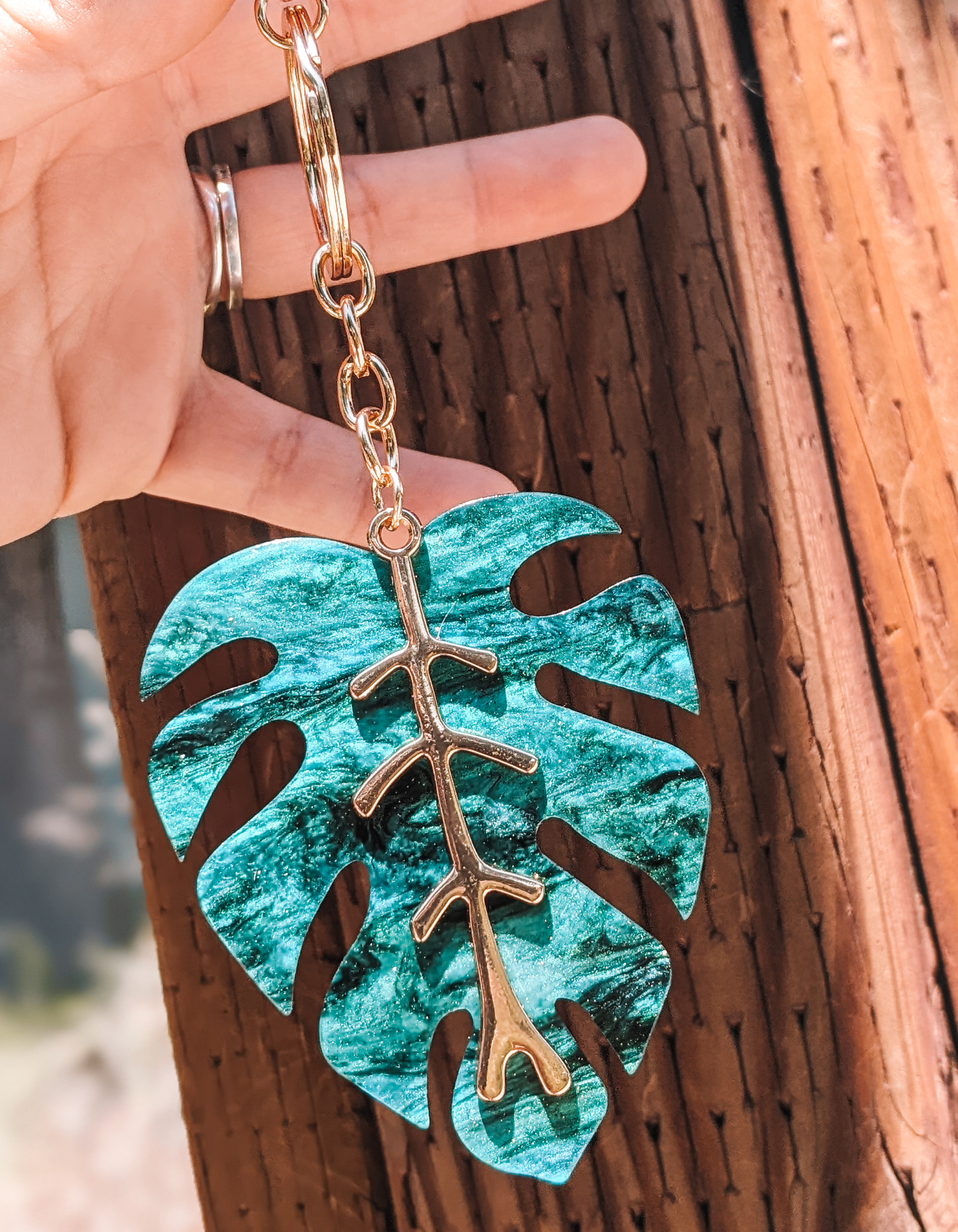Monstera Keychain